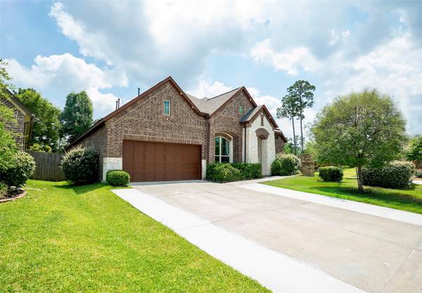 31007 Laurel Creek LN, Conroe, TX 77385