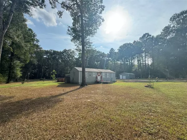 Shepherd, TX 77371,121 Dirden RD