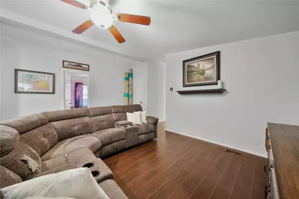 Tomball, TX 77375,10018 Elderberry Park LN