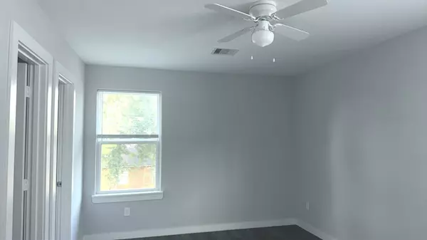 Houston, TX 77028,8111 Denton ST #A / B