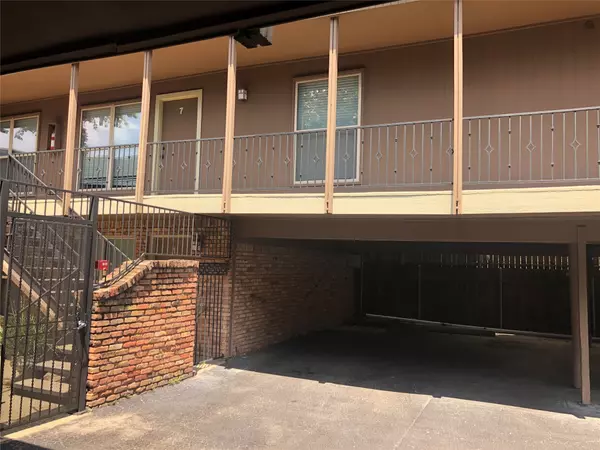 Houston, TX 77006,419 Marshall ST #7