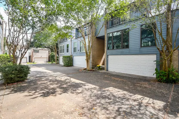 Houston, TX 77006,2506 Mandell ST #3