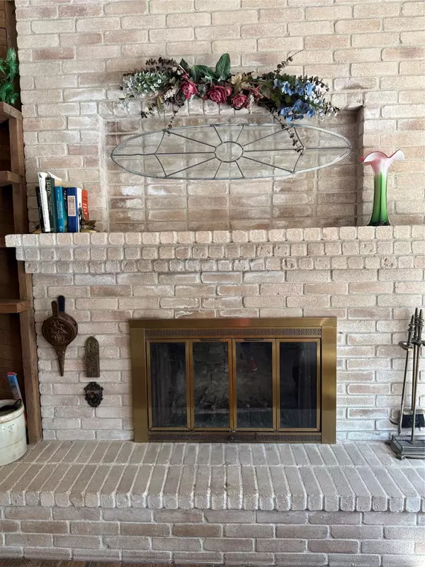 Baytown, TX 77520,501 Pin Oak DR