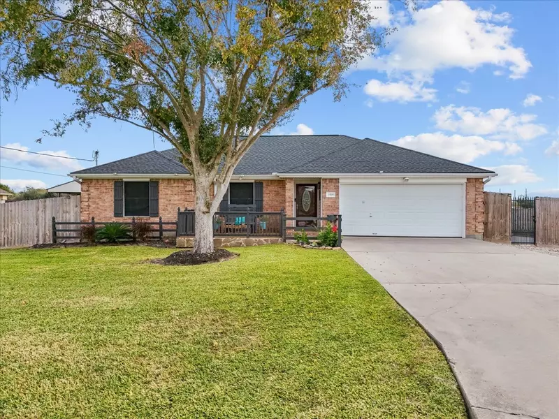 3519 Lone Pine DR, Santa Fe, TX 77510