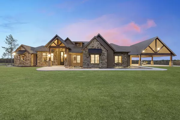 16942 N Farm Road 350,  Moscow,  TX 75960