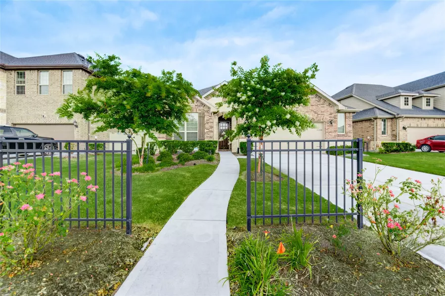 9884 preserve WAY, Conroe, TX 77385