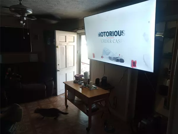 Pasadena, TX 77506,1302 Thomas AVE