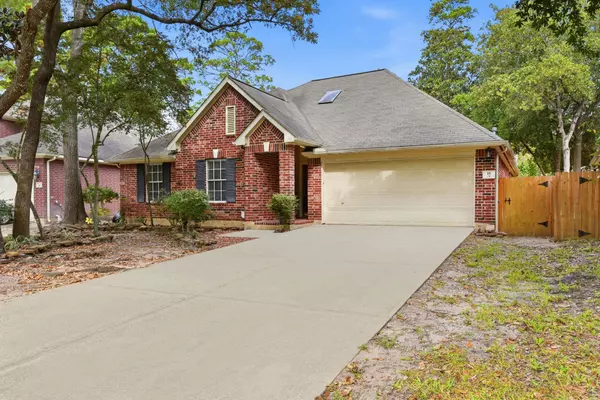 18 Steep Trail PL, The Woodlands, TX 77385