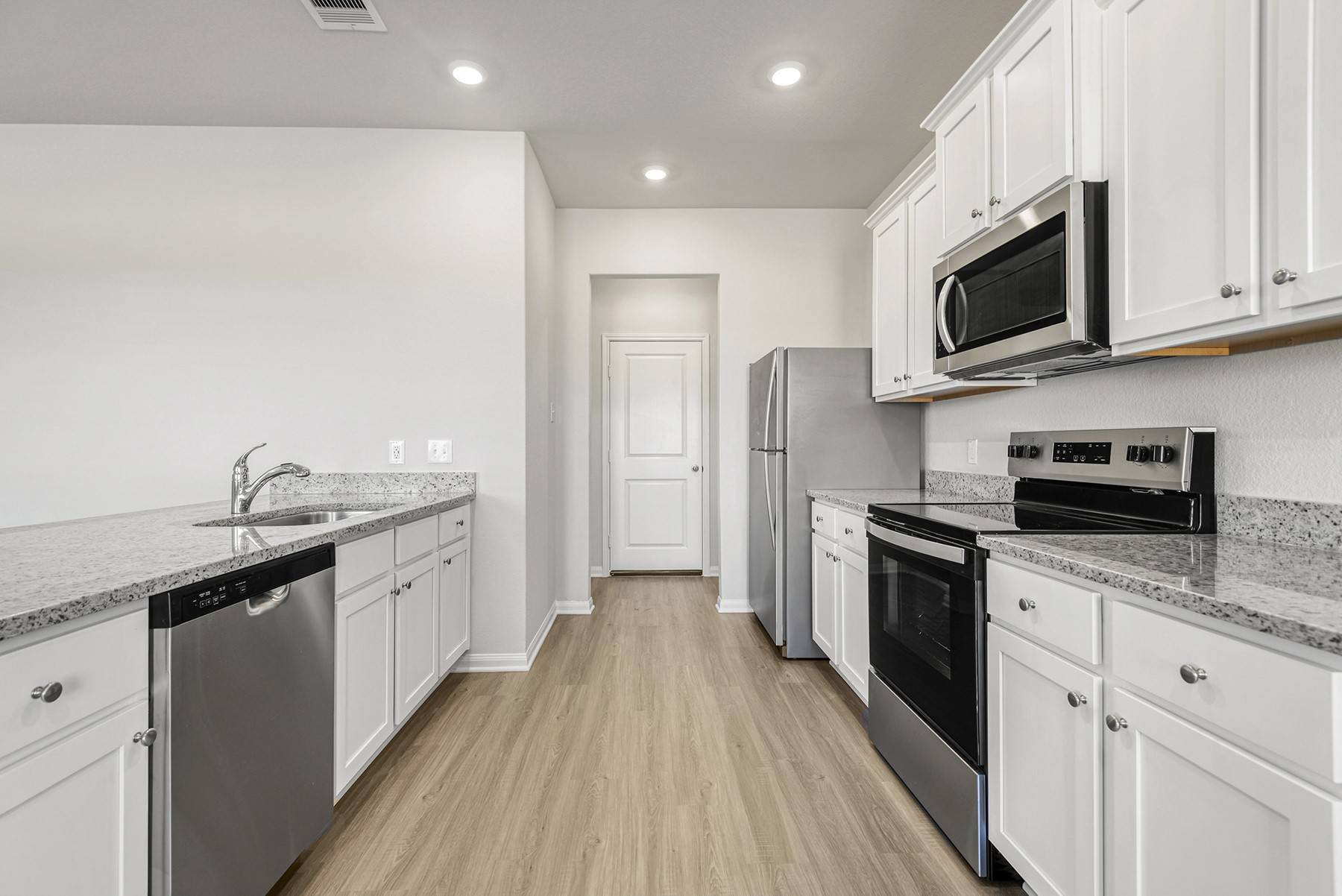 Houston, TX 77016,8115 Sunberry Shadow DR