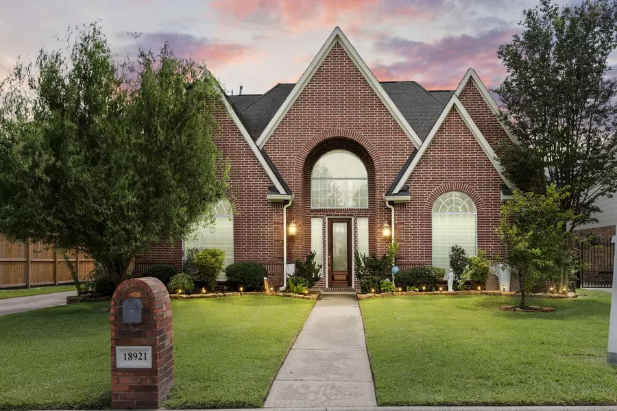 18921 Mountain Spring drive DR, Spring, TX 77379