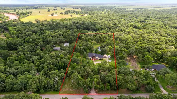 18206 River Oaks RD, Damon, TX 77430