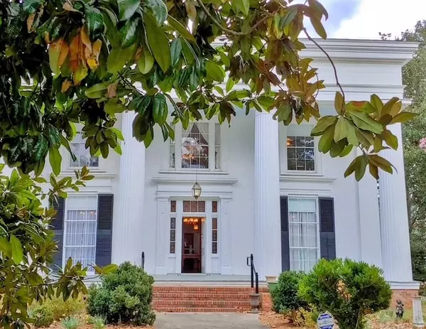 309 E Robert Toombs AVE, Washington, GA 30673