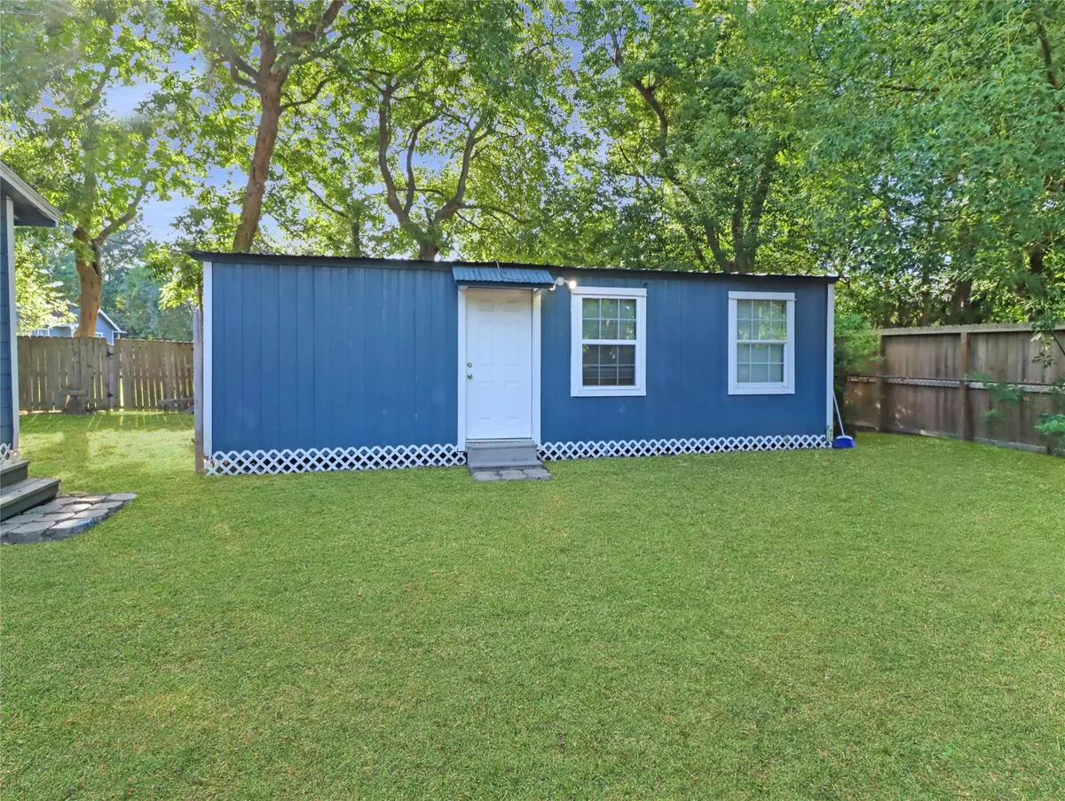 La Marque, TX 77568,720 Roosevelt ST