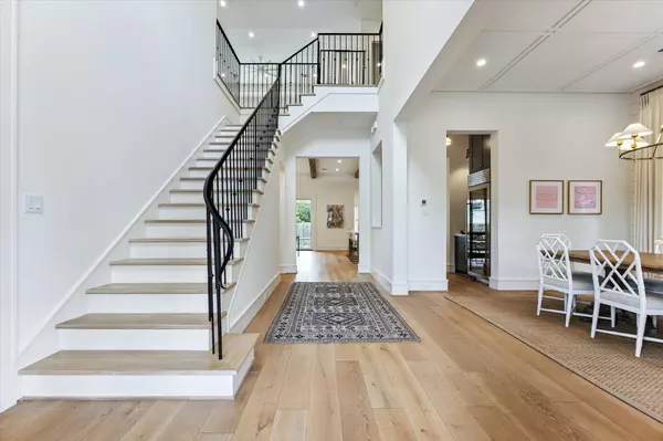 Houston, TX 77008,638 E 10th ST