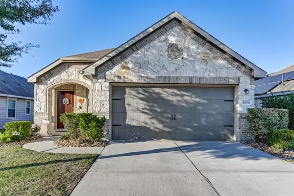 16506 Regal Exeter DR, Houston, TX 77073