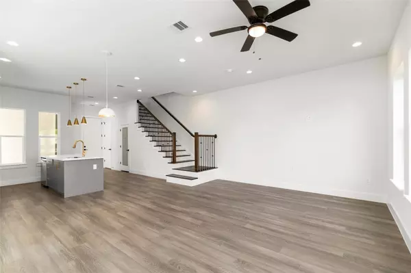 Houston, TX 77022,1509 E 31st ST