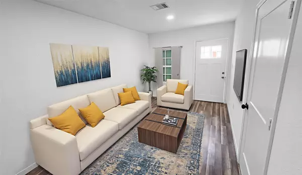 Houston, TX 77026,2235 Hutton ST