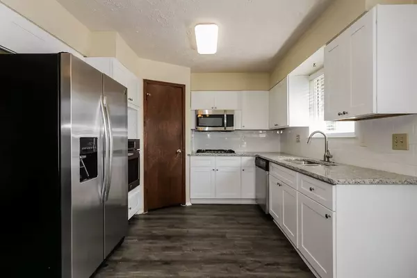 La Porte, TX 77571,8422 Bandridge RD