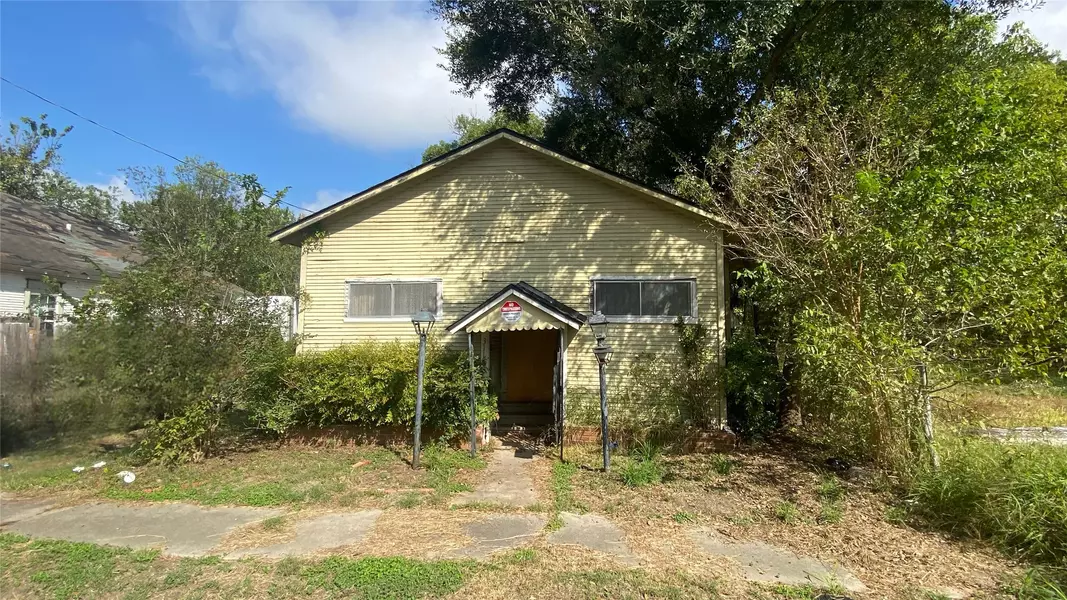 3111 Tuam Drive ST, Houston, TX 77004