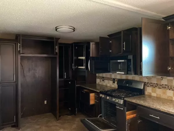 Port Lavaca, TX 77979,2202 Larry DR