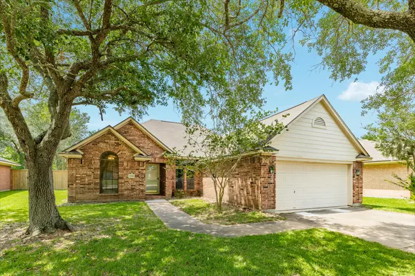 Lake Jackson, TX 77566,228 Mango ST
