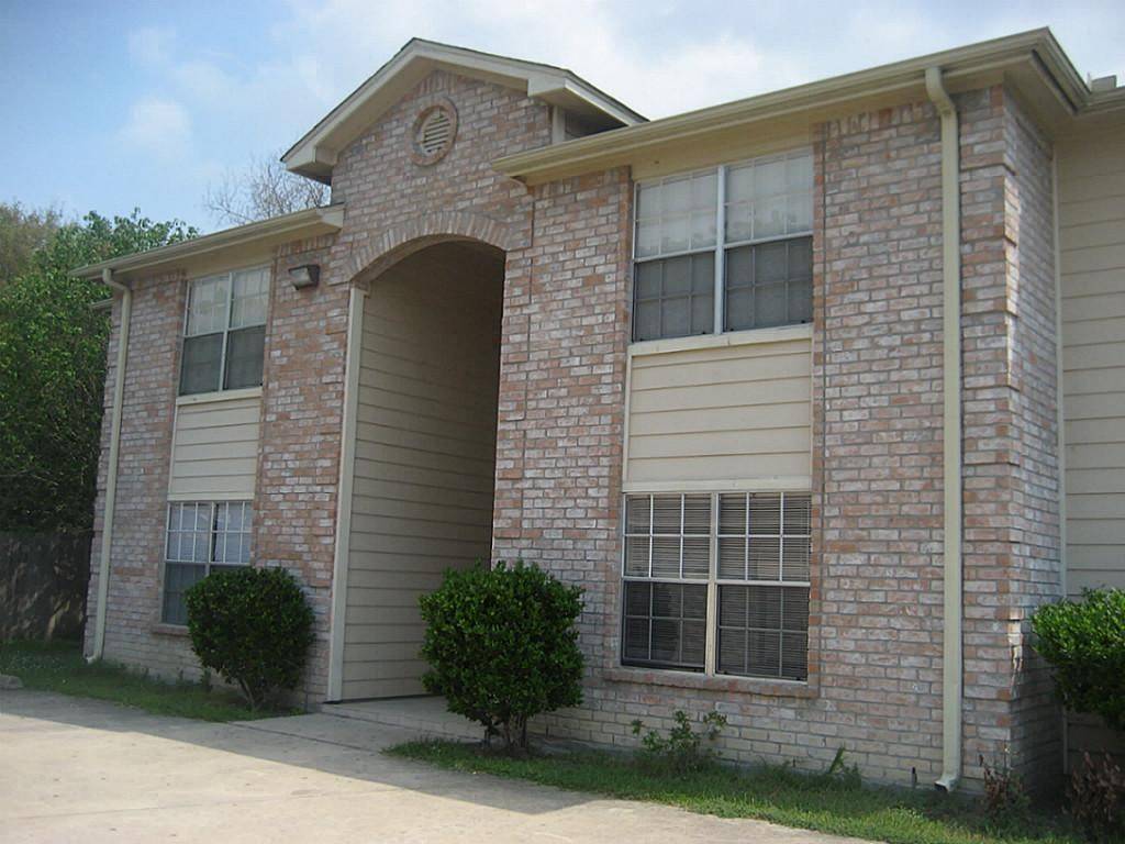 10112 Emerald Glen LN, Houston, TX 77070