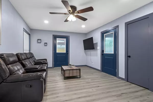 11103 Greenwillow ST, Houston, TX 77035
