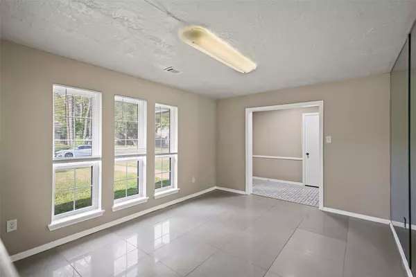 Houston, TX 77066,4735 Charade DR