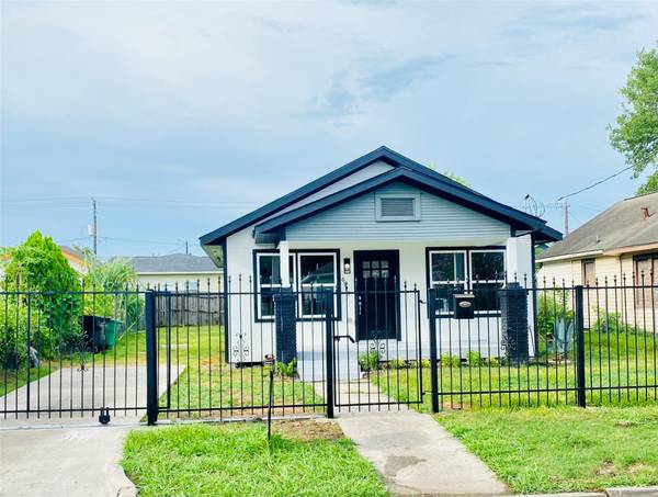 6929 Avenue L, Houston, TX 77011