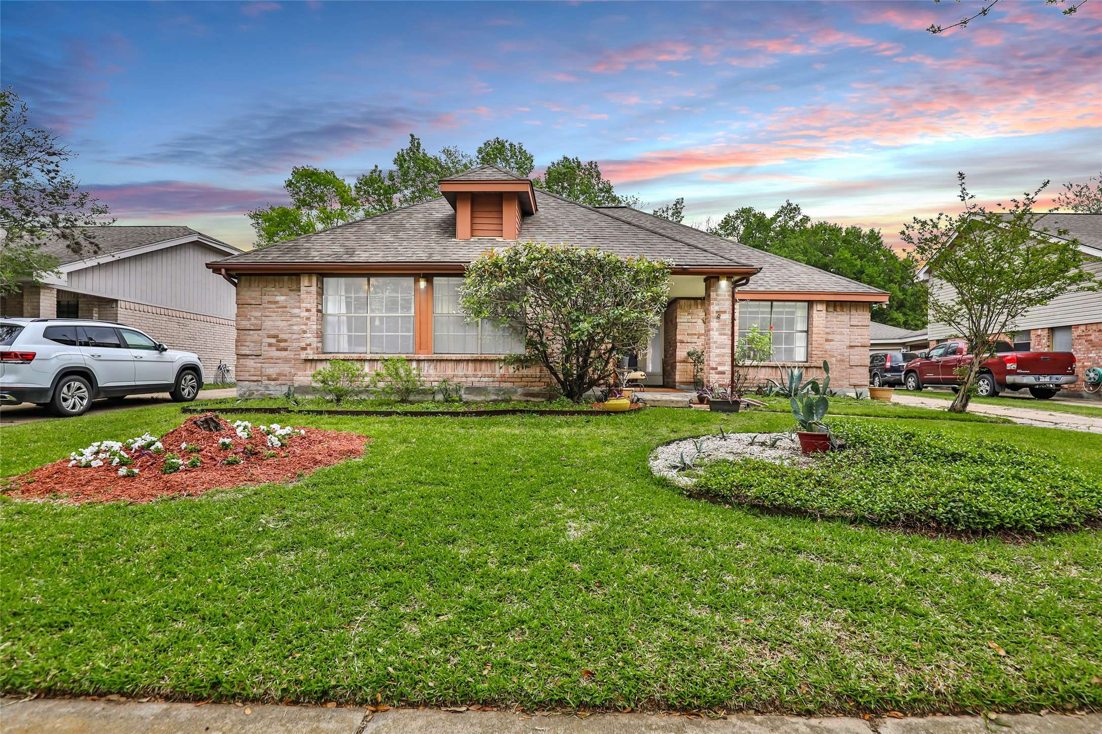7911 Addicks Clodine RD,  Houston,  TX 77083