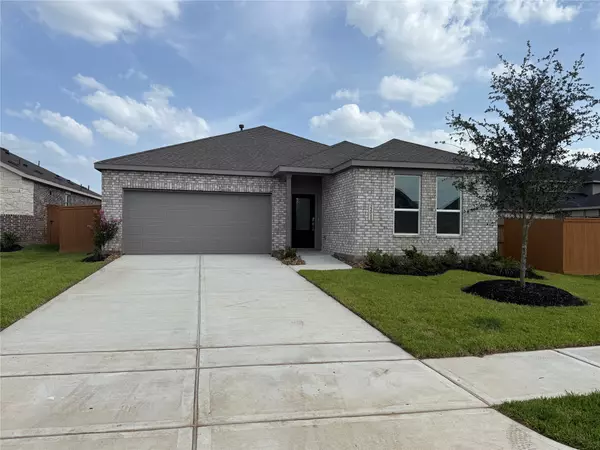 22011 Porto Cristo Dr, Hockley, TX 77447