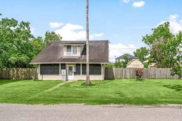 La Porte, TX 77571,812 S Virginia ST