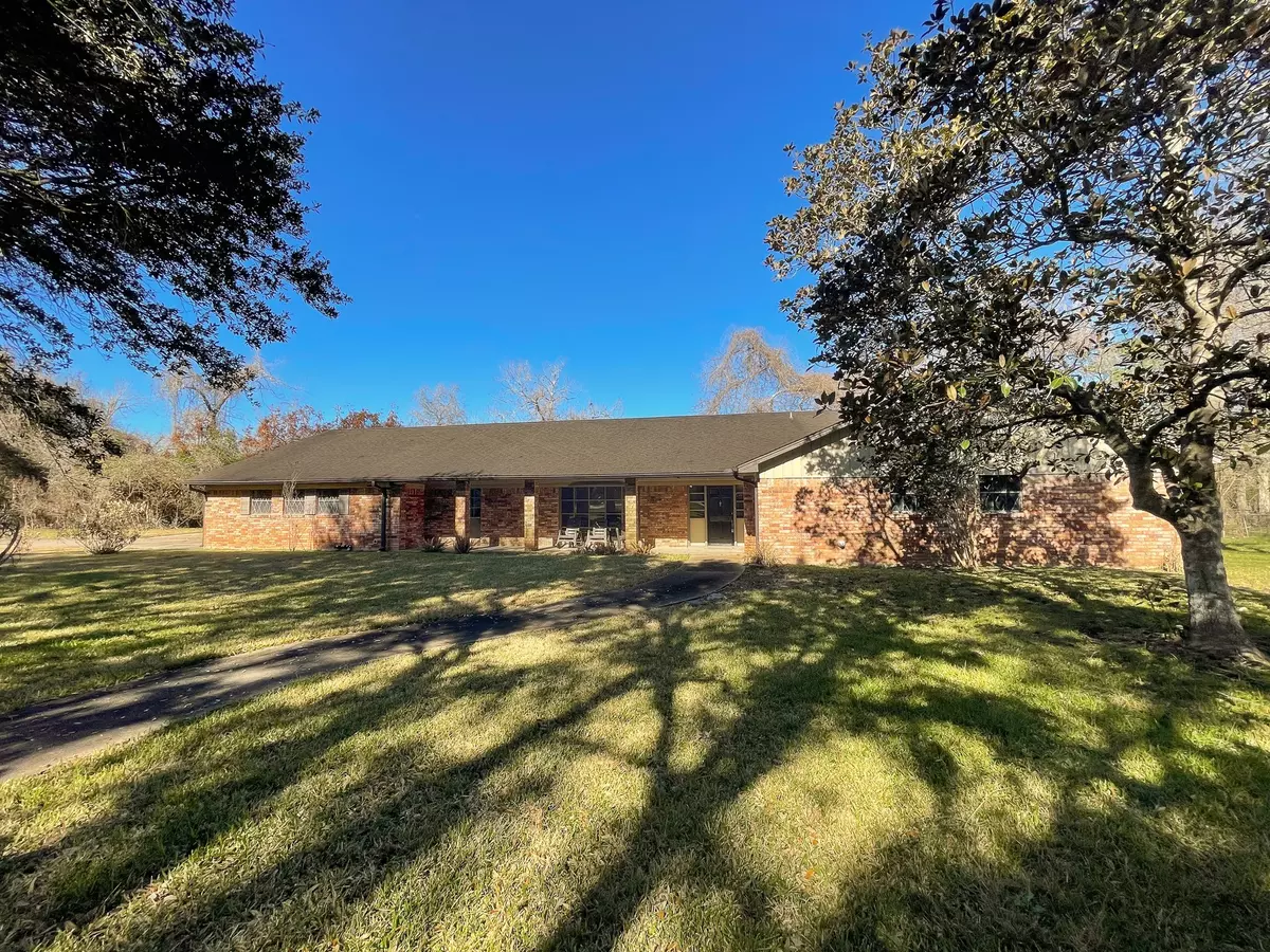 West Columbia, TX 77486,506 Dance DR