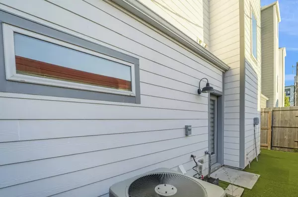 Houston, TX 77018,622 Janisch RD #K