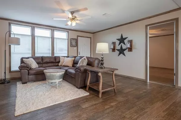 Stanton, TX 79782,18105 County Rd 77