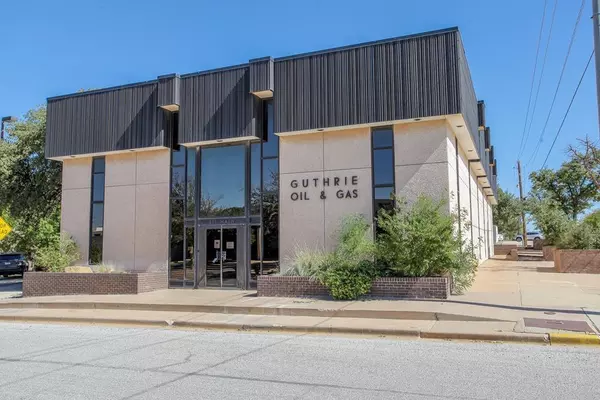 Big Spring, TX 79720,611 Main St