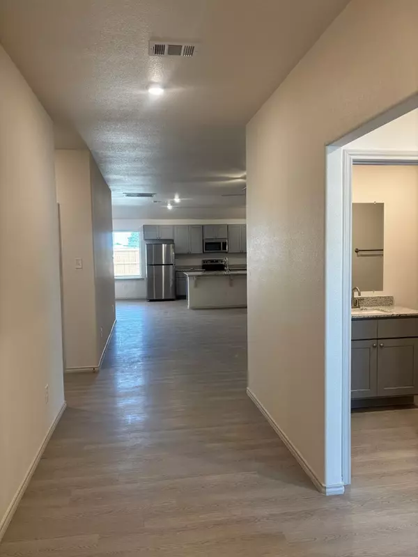 Midland, TX 79706,8207 County Rd 115