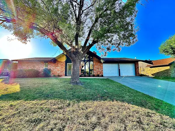 Big Spring, TX 79720,4008 Vicki St