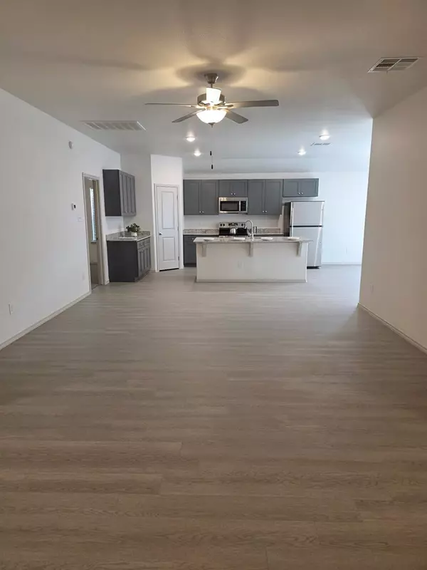 Midland, TX 79706,2416 County Rd 1101