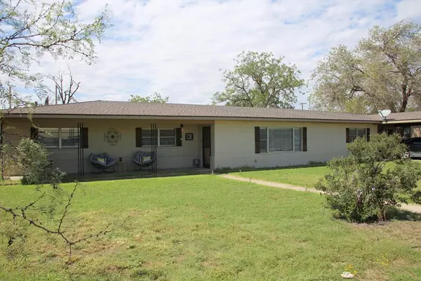 Seminole, TX 79360,110 11th St