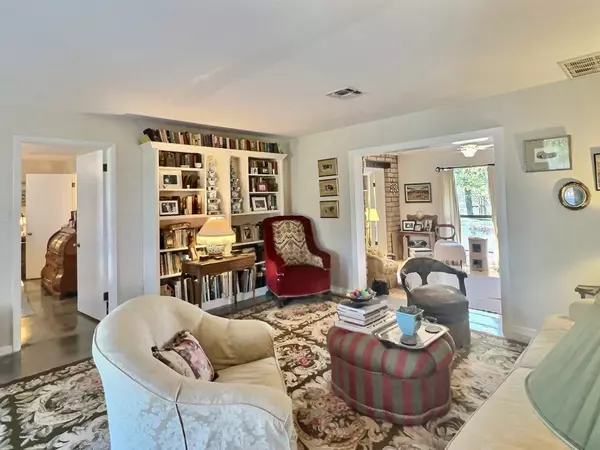 Marfa, TX 79843,703 Fourth Street