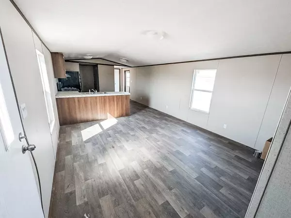 Wink, TX 79789,122 Gardner