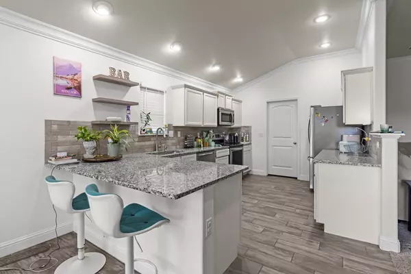 Midland, TX 79705,1220 Wrangler Ln