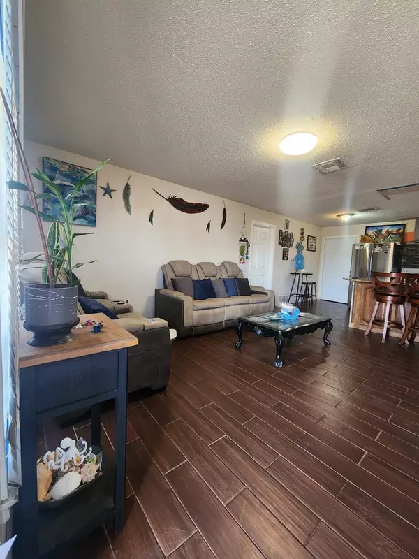 Denver City, TX 79323,306 Belmont Circle