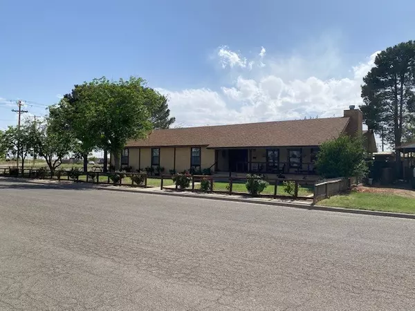 Pecos, TX 79772,1413 Oak St