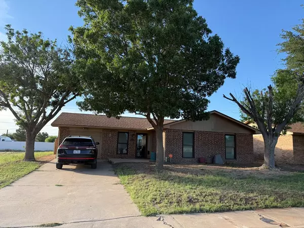108 Horsehead, Crane, TX 79731