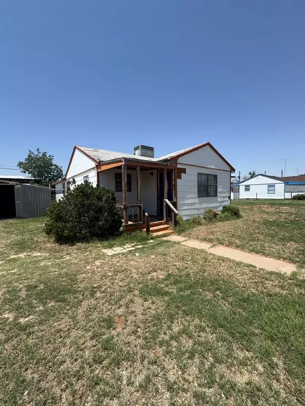 601 22nd St, Crane, TX 79731