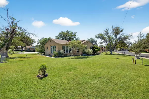 Odessa, TX 79763,202 Conet Dr