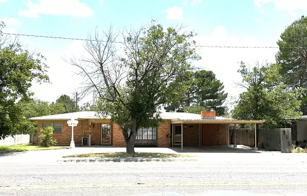 913 Austin, Kermit, TX 79745