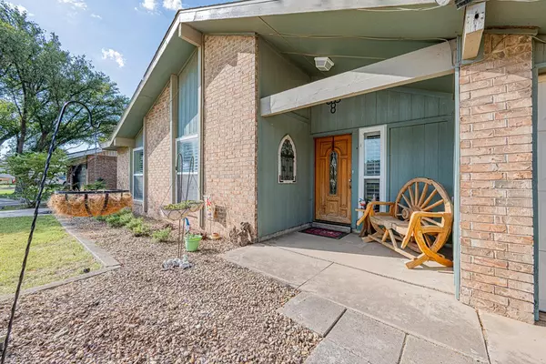 Odessa, TX 79761,1217 Roanoke